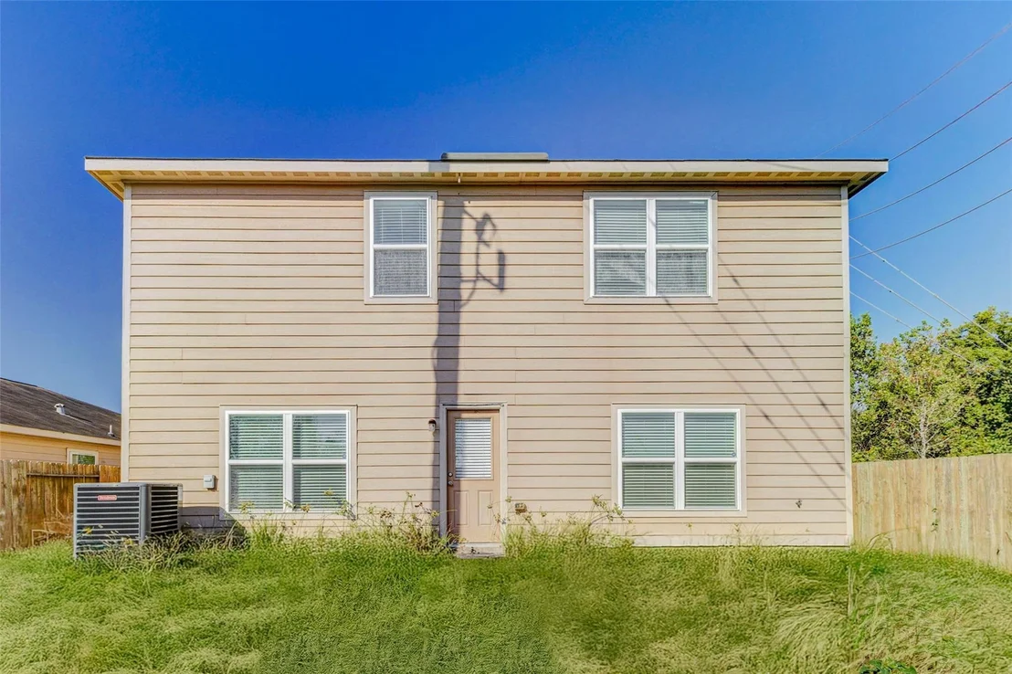 Photo of 2098 Saras Way