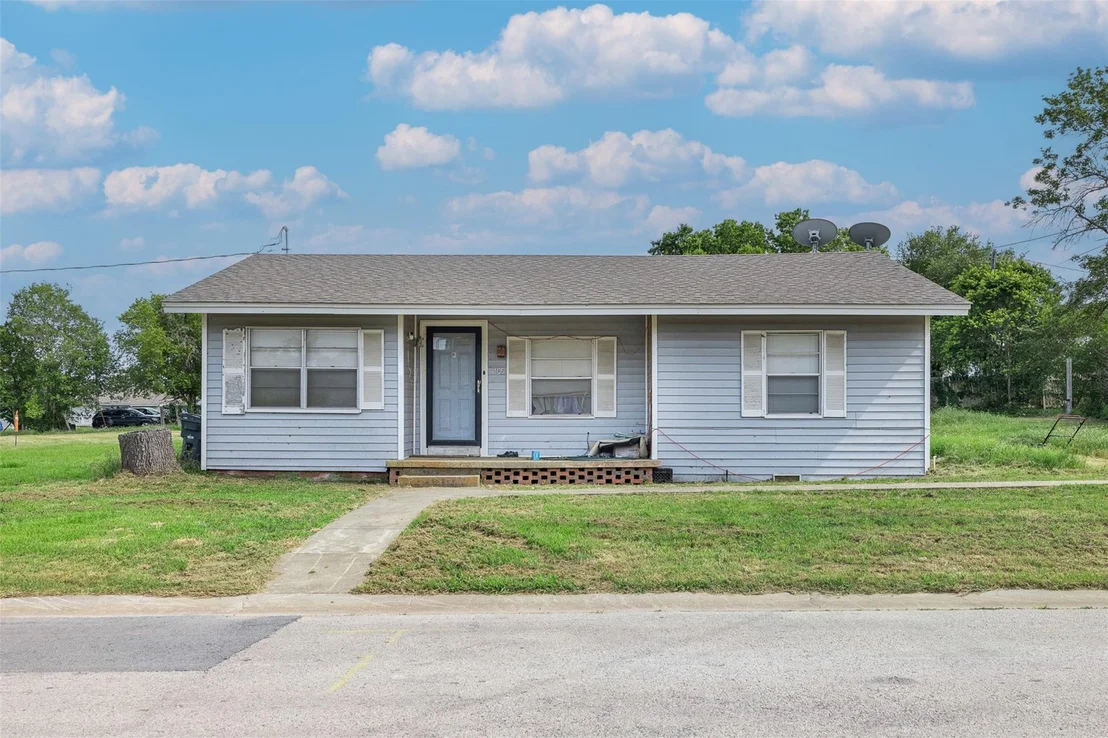 Photo of 585 State Highway 36 N