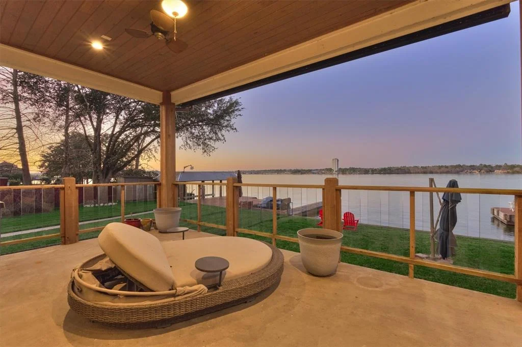 Photo of 925 Paradise Lane