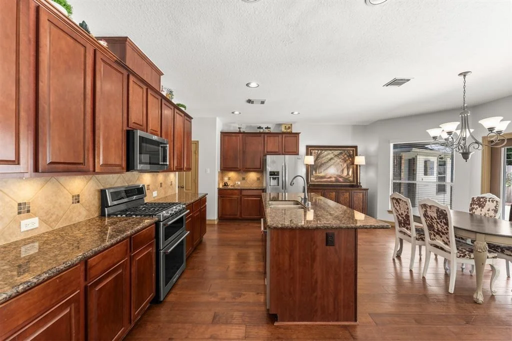 Photo of 602 Oak Ridge Grove Circle