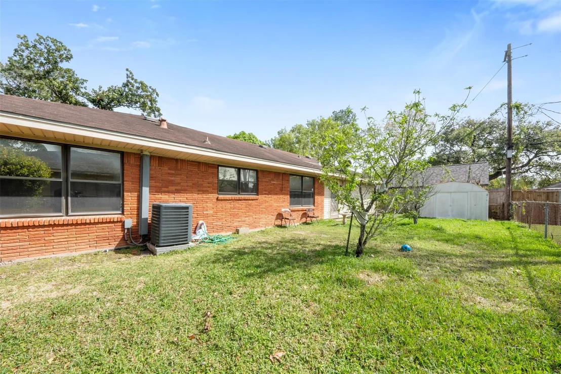 Photo of 5801 Jason Street