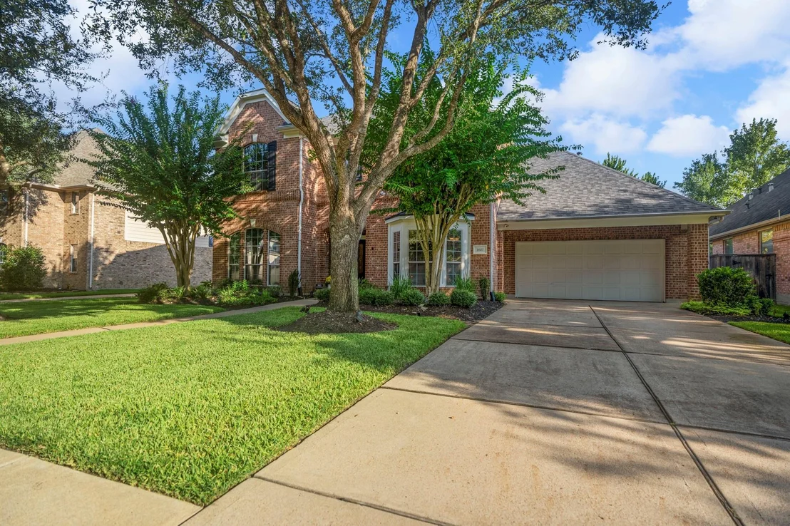 Photo of 1607 Noble Pointe Drive