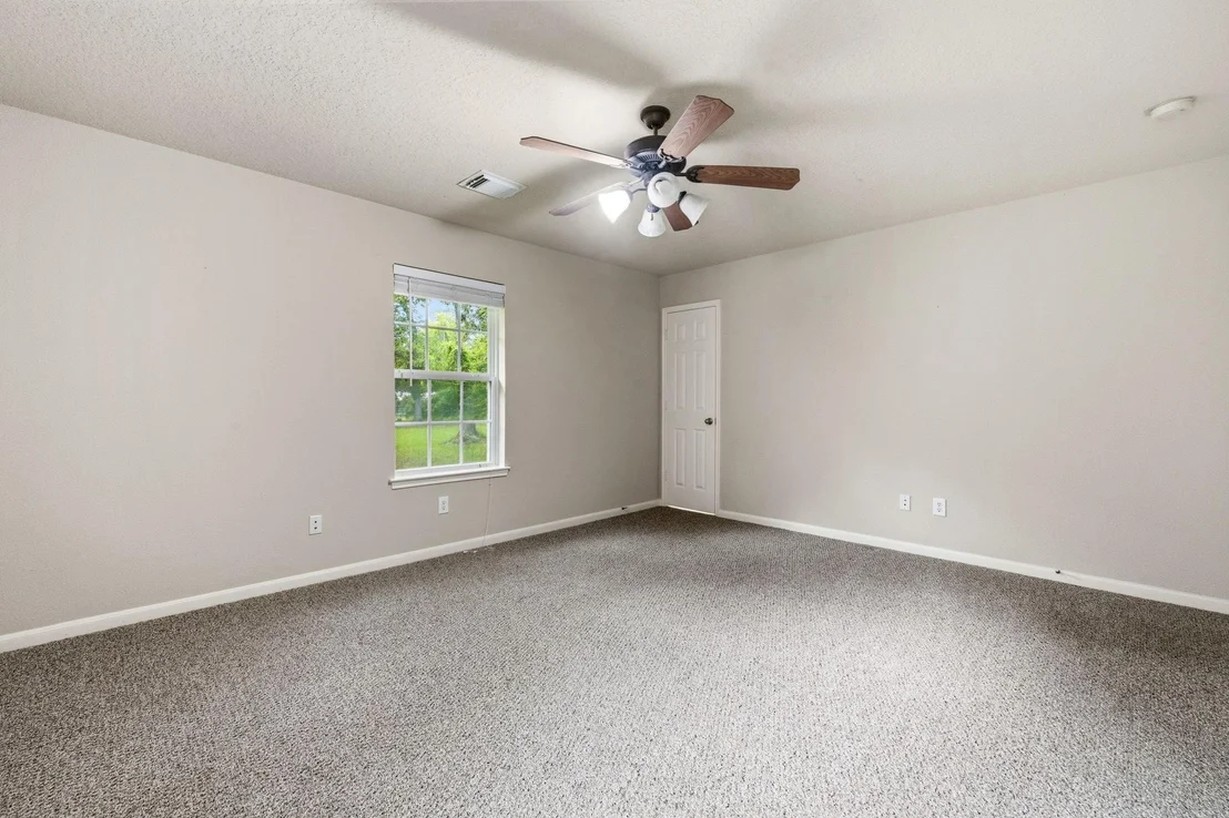 Photo of 27974 Southland Drive