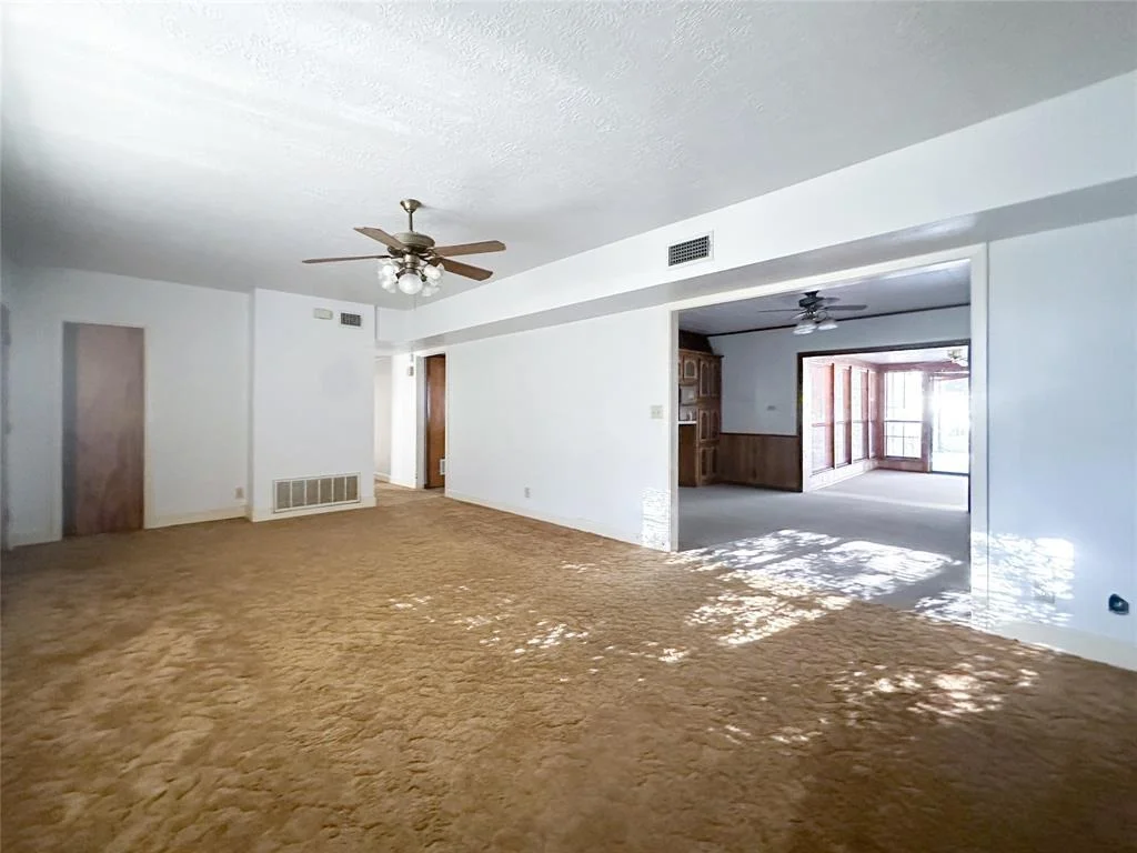 Photo of 206 Oak Cluster Drive