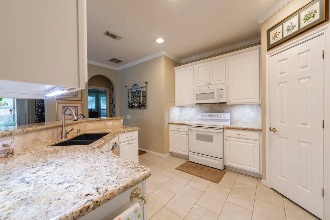 Photo of 5230 Sandyfields Lane