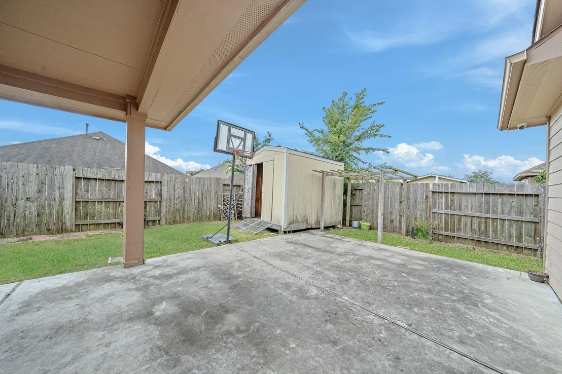 Photo of 1806 Oak View Lane