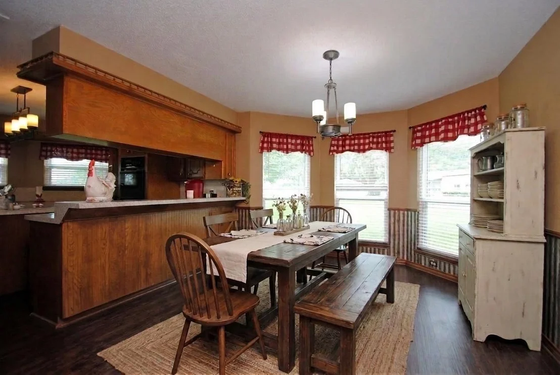Photo of 1022 Pearl Lane
