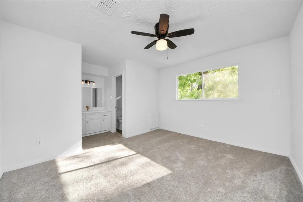 Photo of 24526 Glen Loch Drive