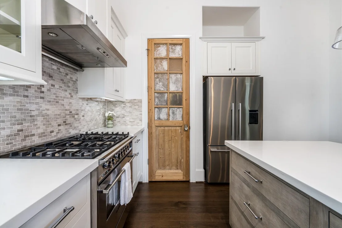 Photo of 8624 Emnora Lane
