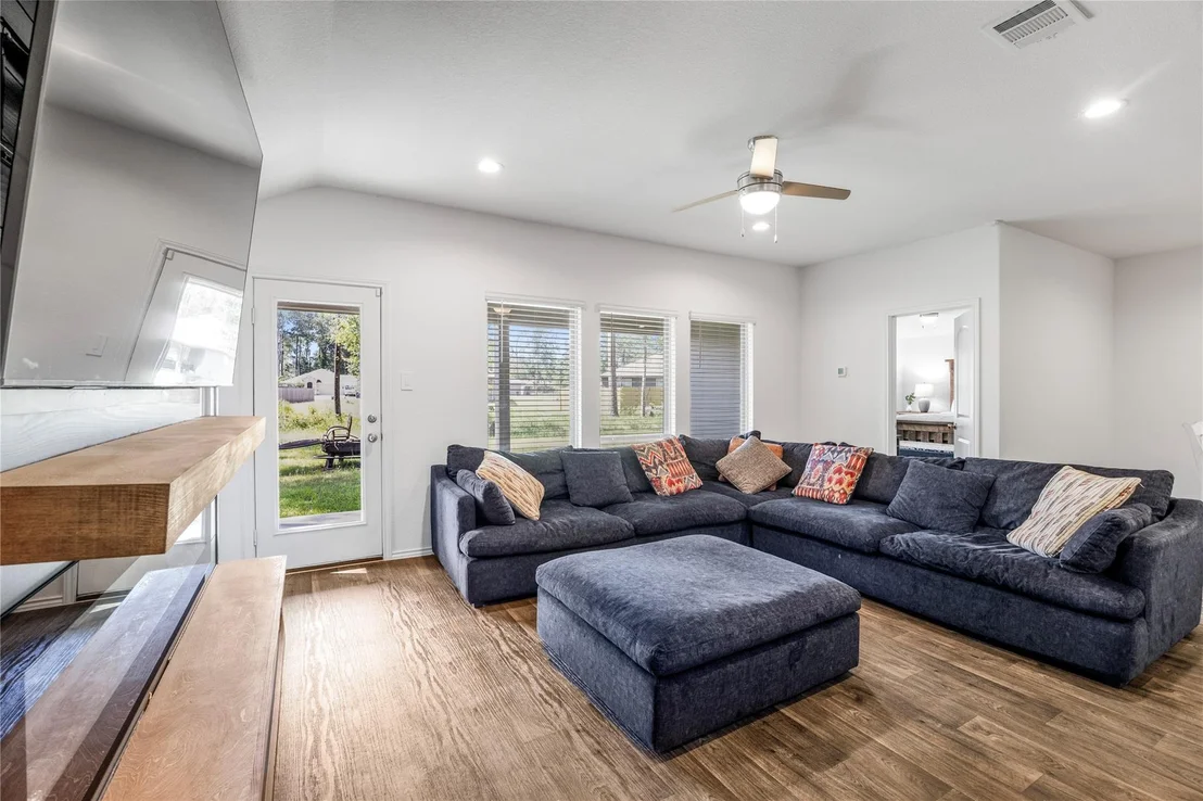 Photo of 2906 Roman Forest Boulevard