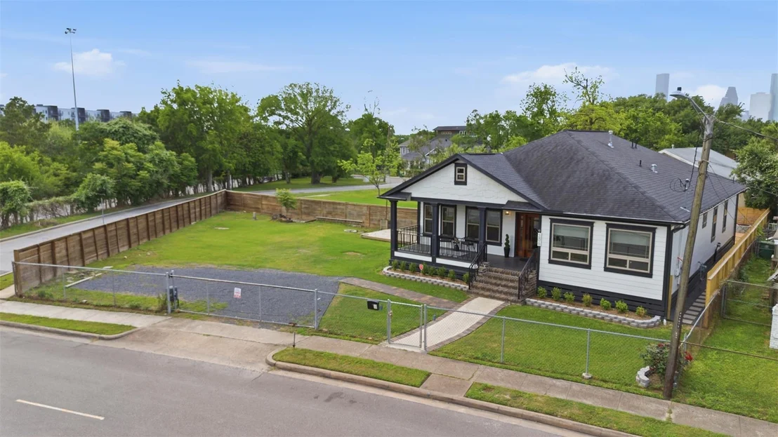 Photo of 206 N Street