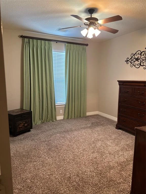 Photo of 414 Garrett Drive