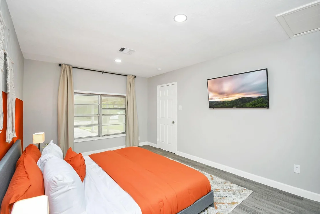Photo of 4710 Paradise Lane