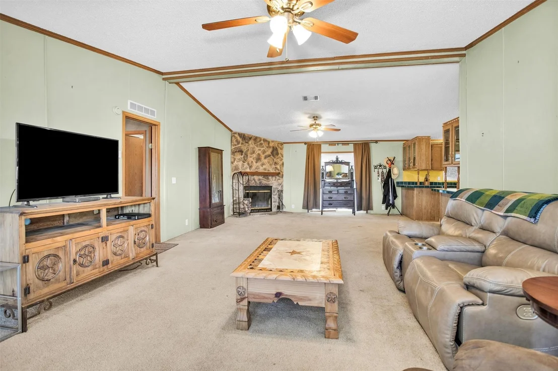 Photo of 380 Rose Hill Road