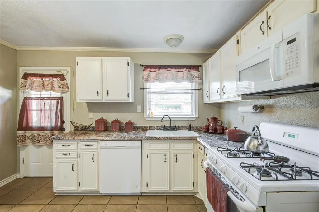 Photo of 131 Laurel Street