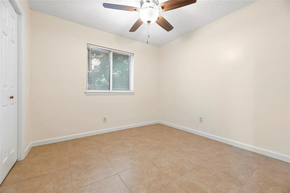 Photo of 18007 Brooknoll Drive