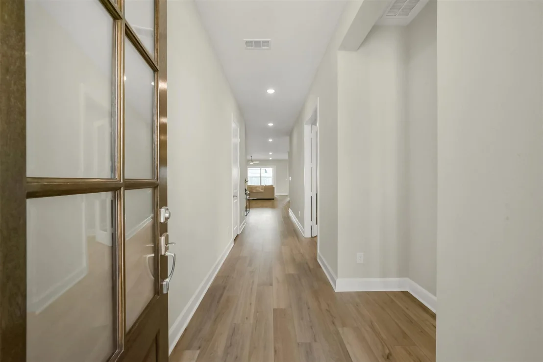 Photo of 1702 Spring View