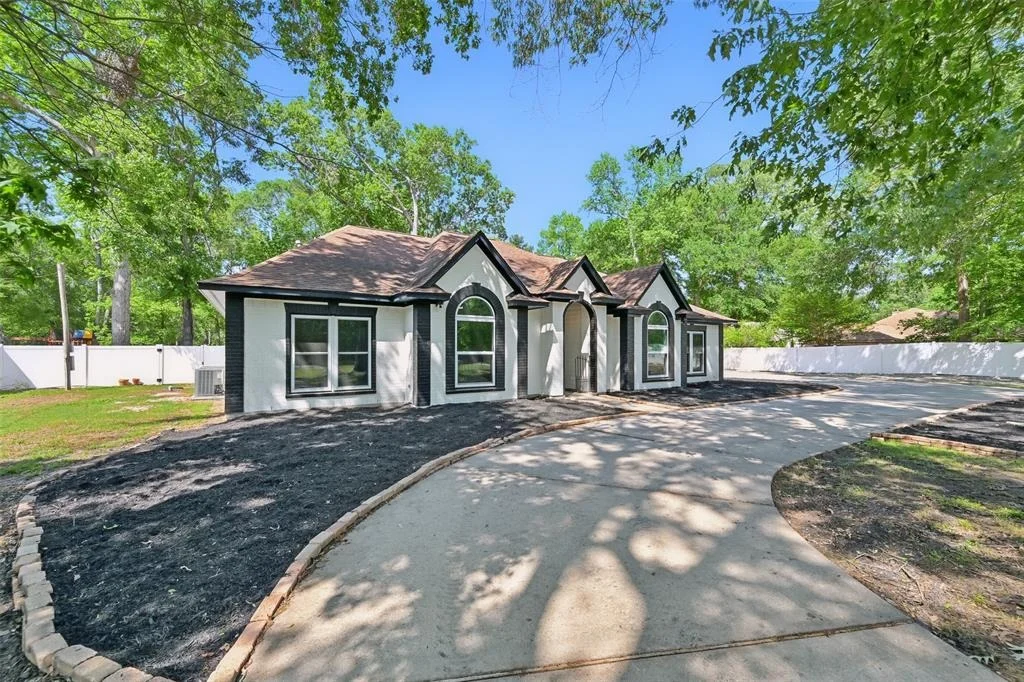 Photo of 723 Valley Commons Drive