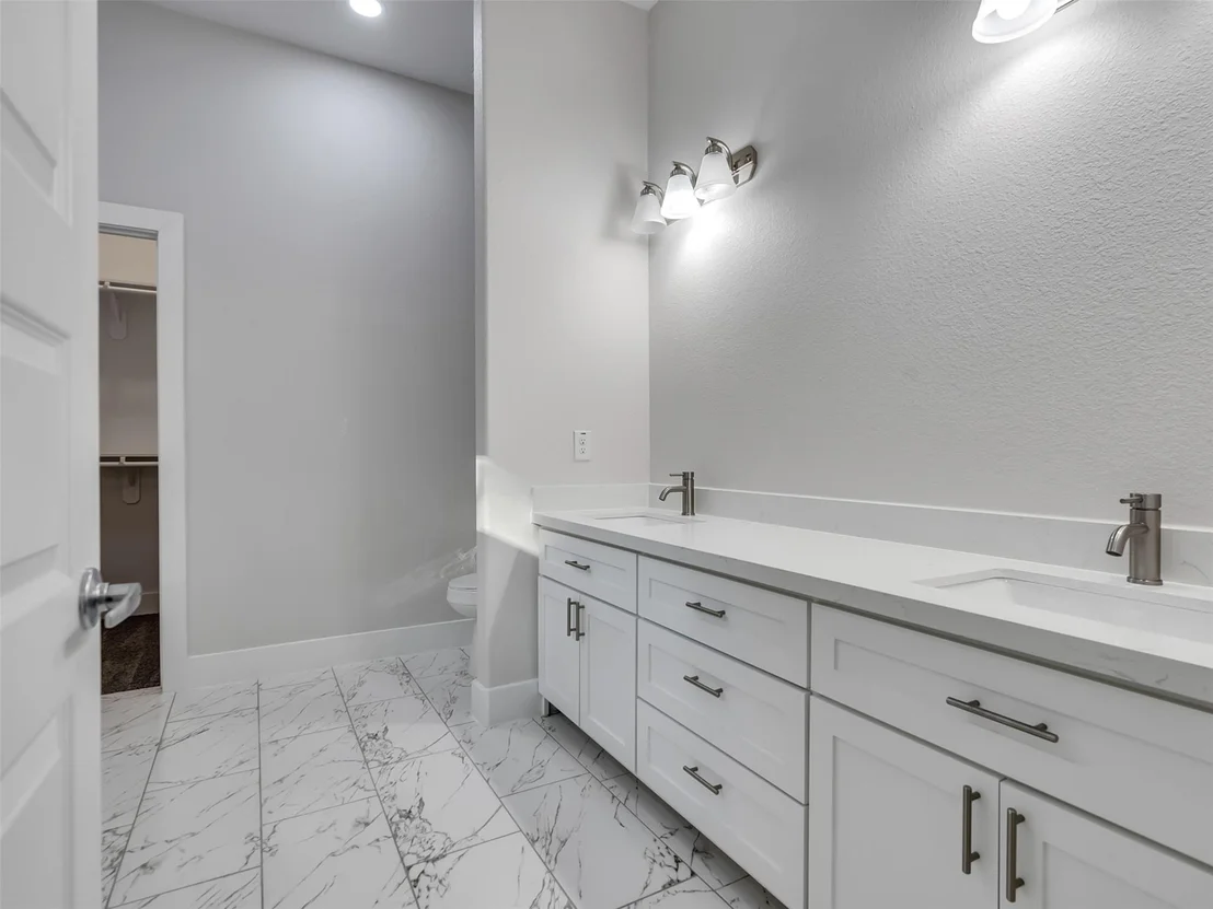 Photo of 4106 Hill Avenue