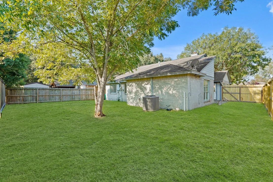 Photo of 5922 Cape Hatteras Drive