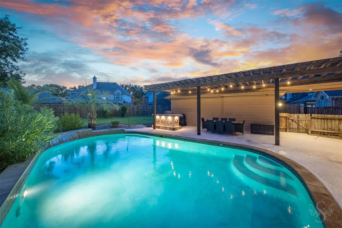 Photo of 1206 Paralee Drive