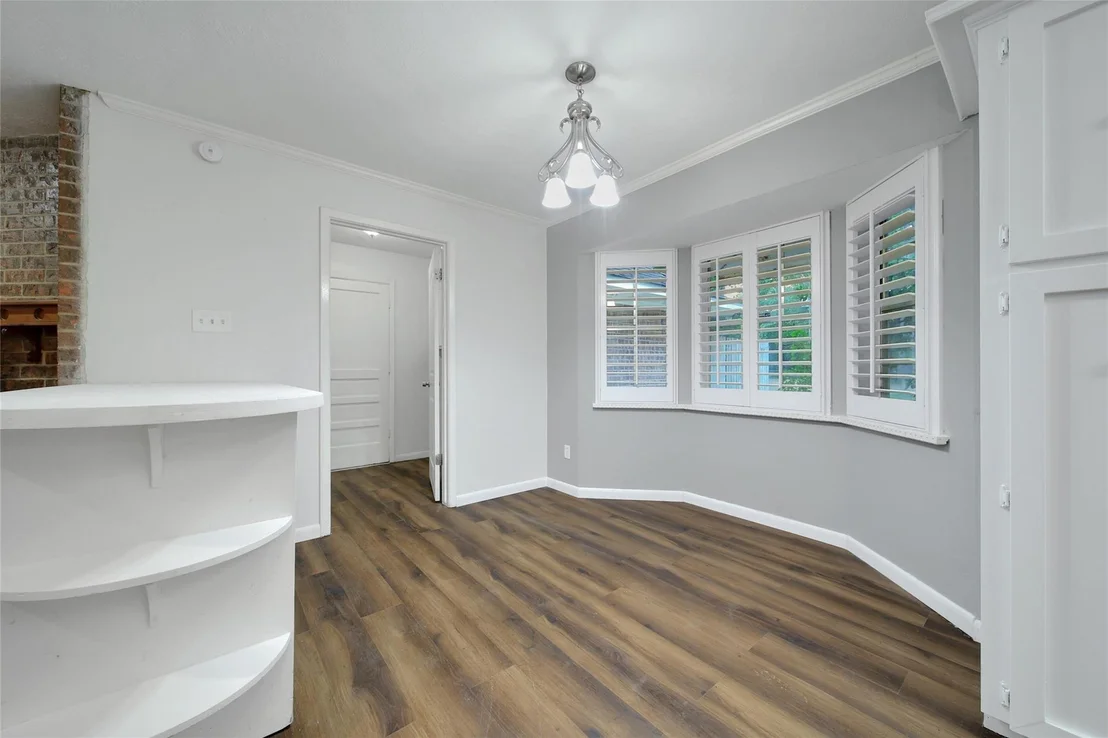 Photo of 347 Maple Lane