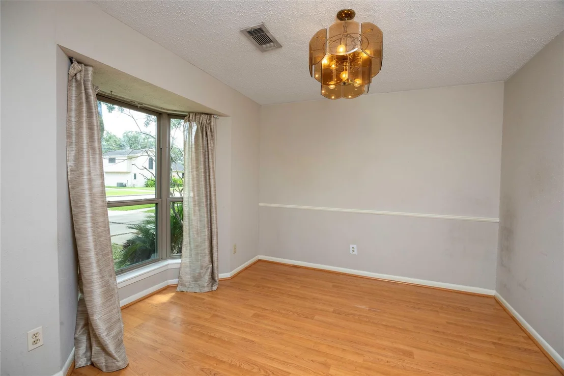 Photo of 13910 Baytree Drive