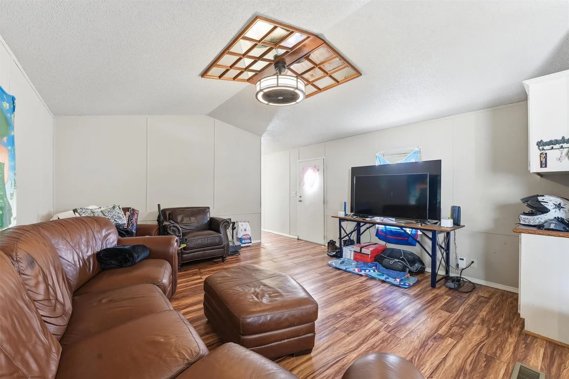 Photo of 8786 Scarlet Oak