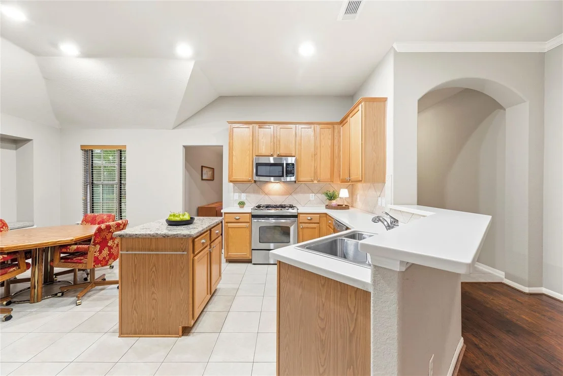 Photo of 10310 Dell Circle