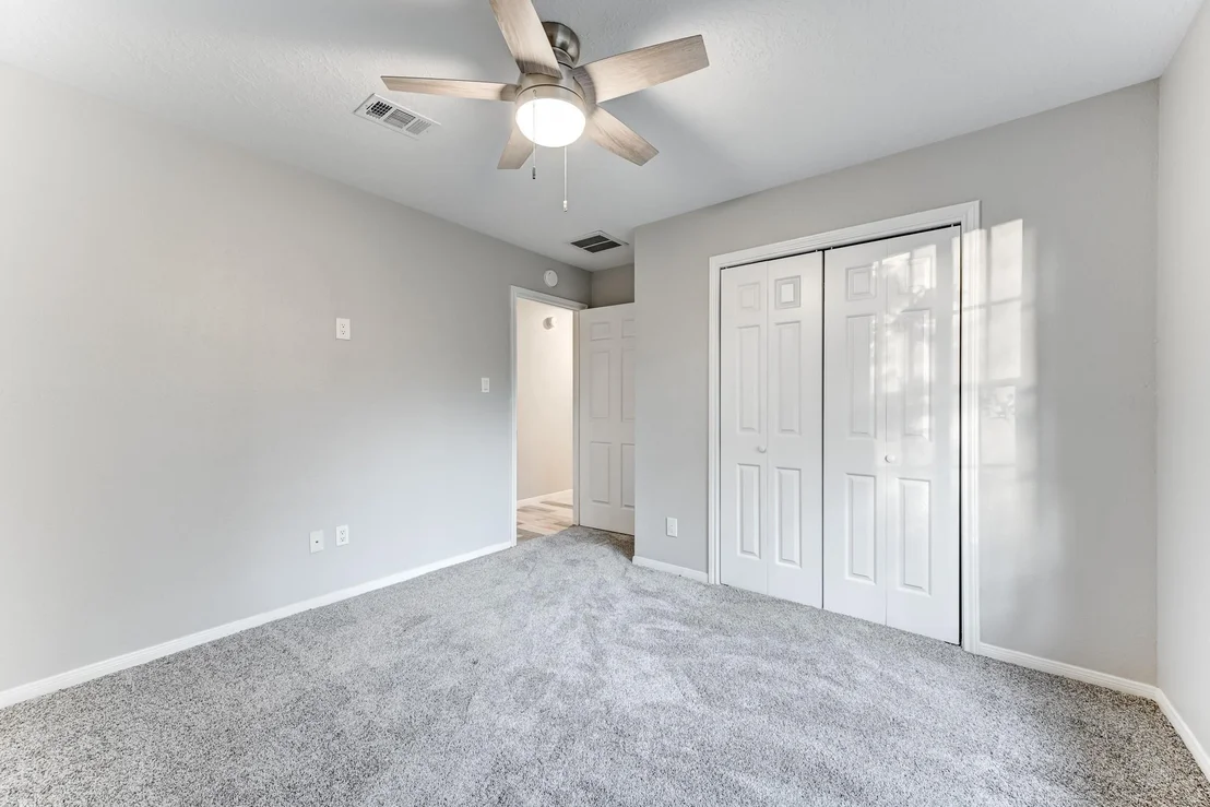 Photo of 25869 Magnolia Drive