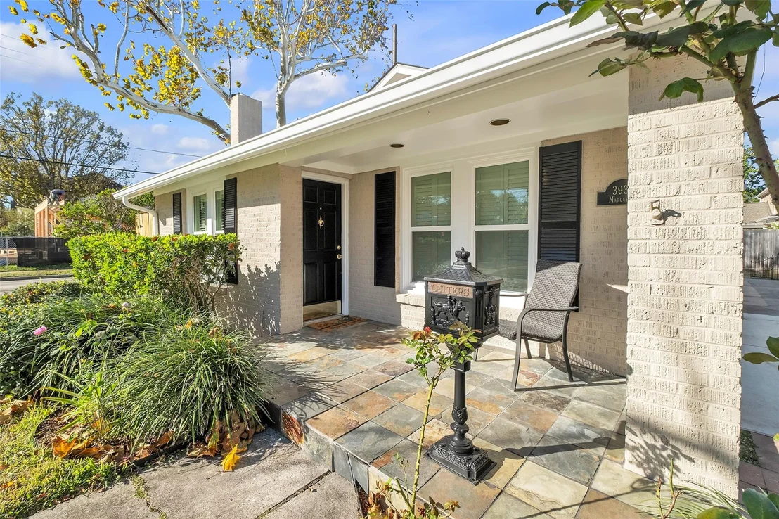 Photo of 3932 Marquette Street
