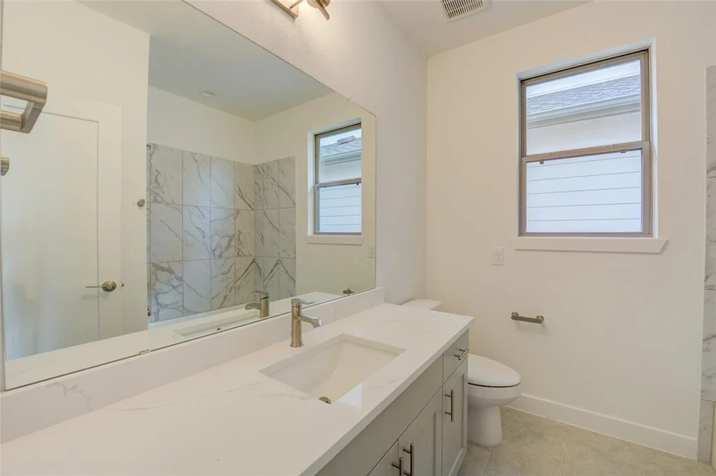 Photo of 466 S Centro Circle