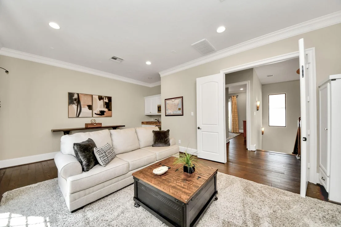 Photo of 1202 Gross Street