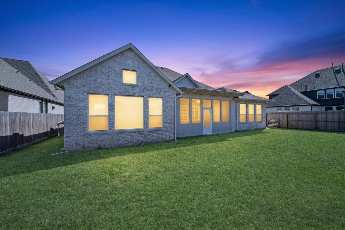 Photo of 2511 June Bug St