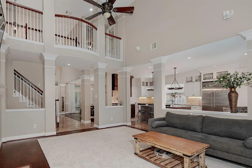 Photo of 19 Crested Point Place