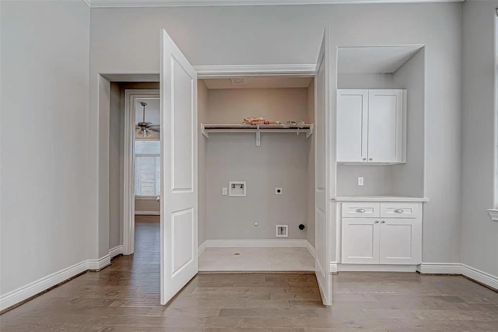 Photo of 8902 Spring Knoll Forest Drive