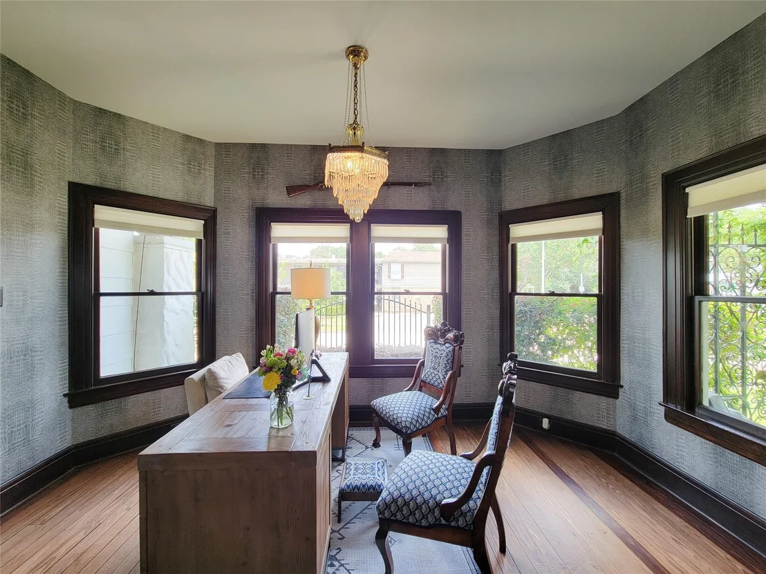 Photo of 3702 Audubon Place