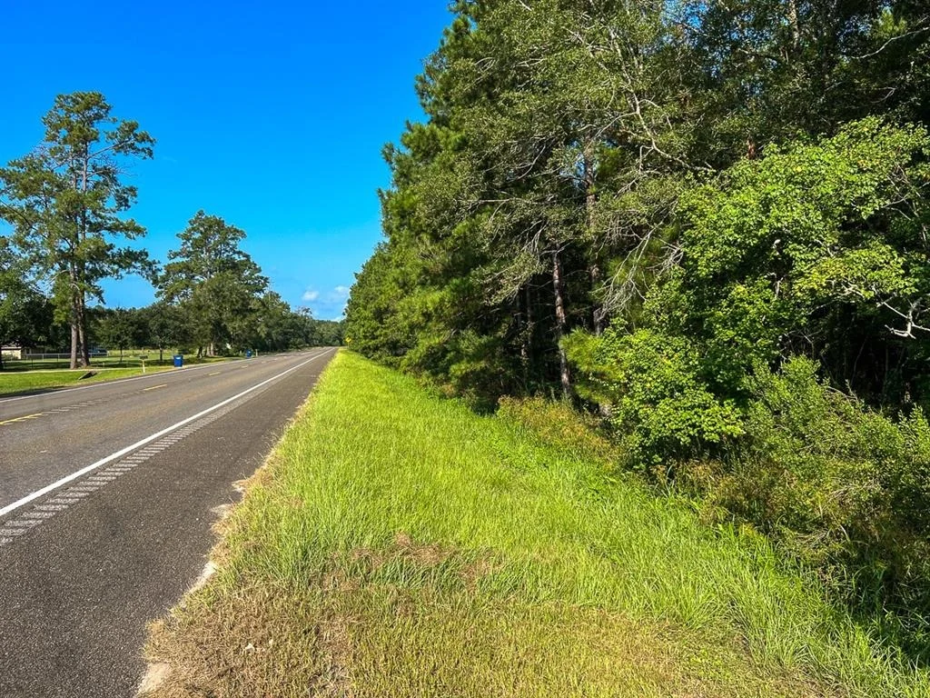 Photo of 2 Fm 2802