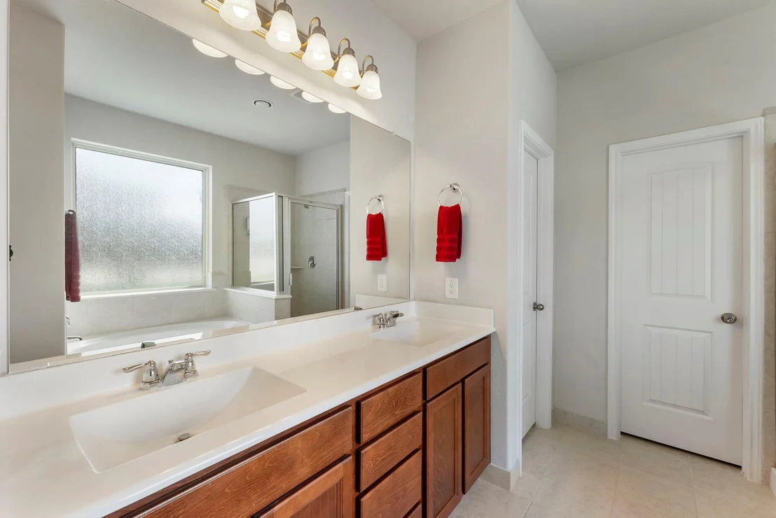 Photo of 3707 Lake Bend Shore Drive