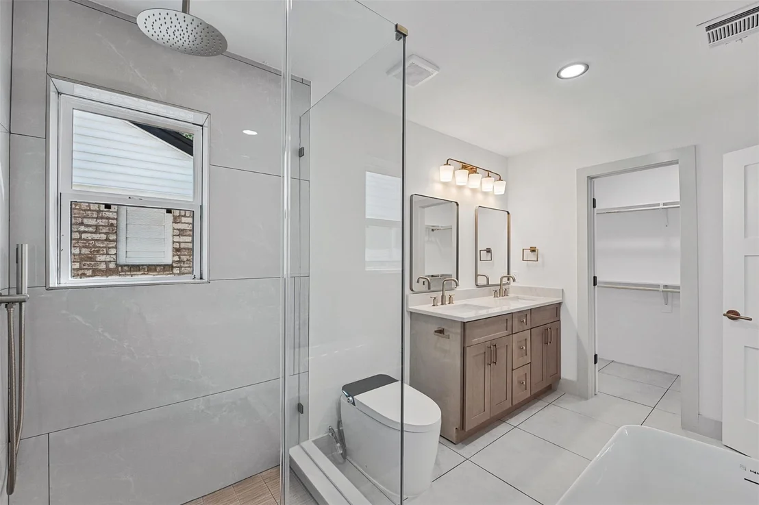 Photo of 2807 Shadowdale Drive