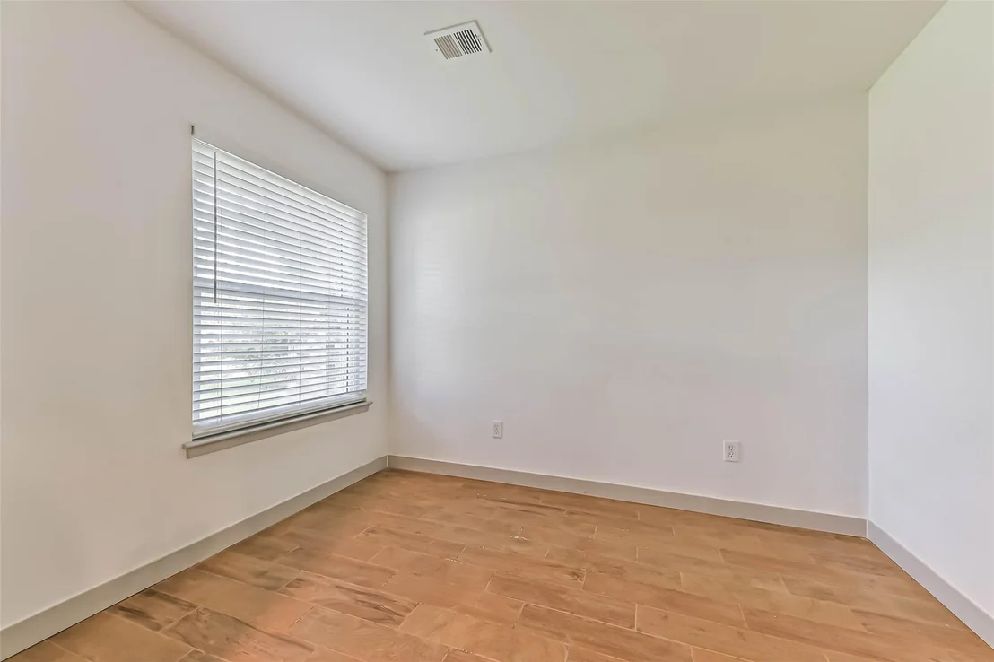 Photo of 3410 Crestmeadow Drive