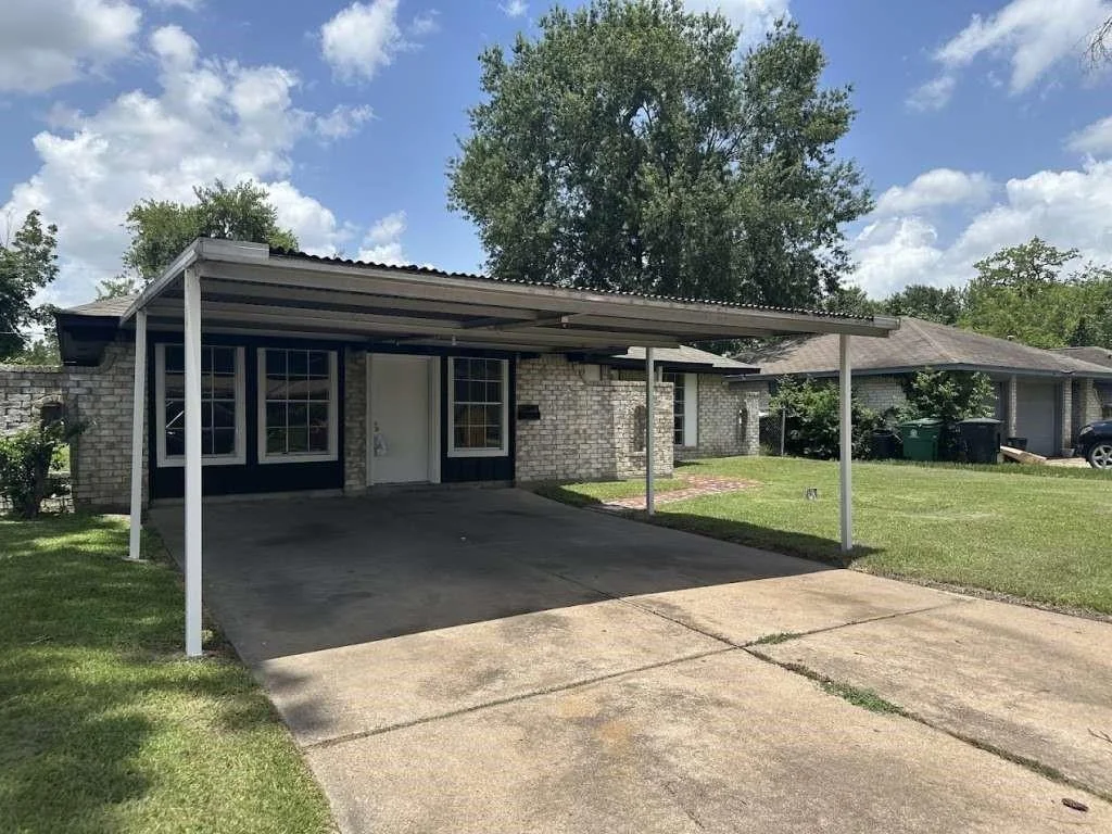 Photo of 6523 Hanley Lane