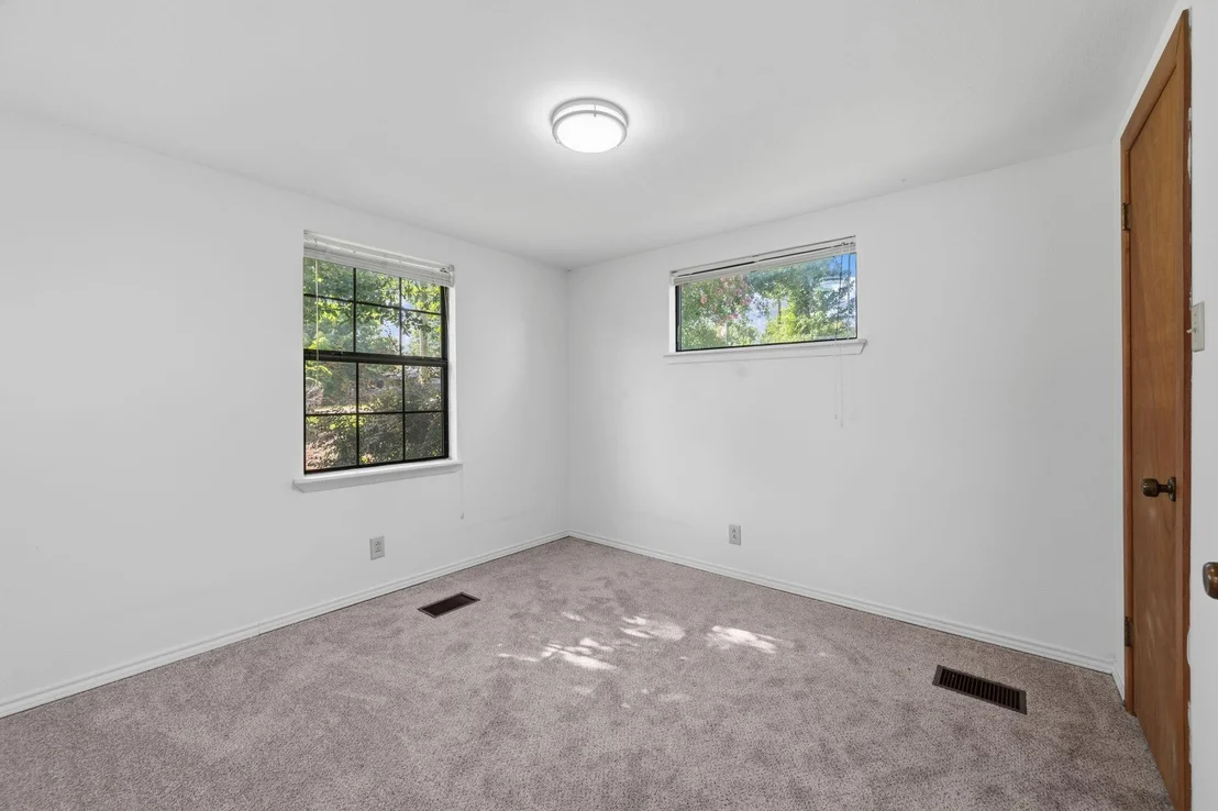 Photo of 119 Elm Drive