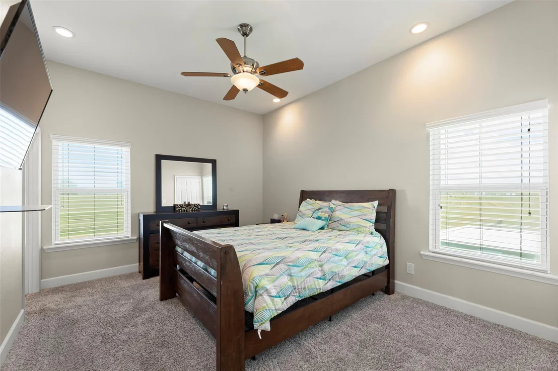 Photo of 742 Bay Drive