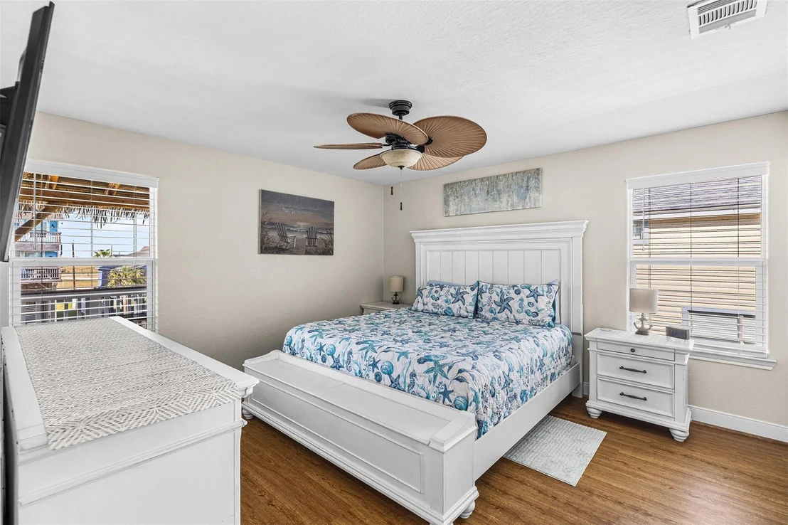 Photo of 12922 Buccaneer Parkway