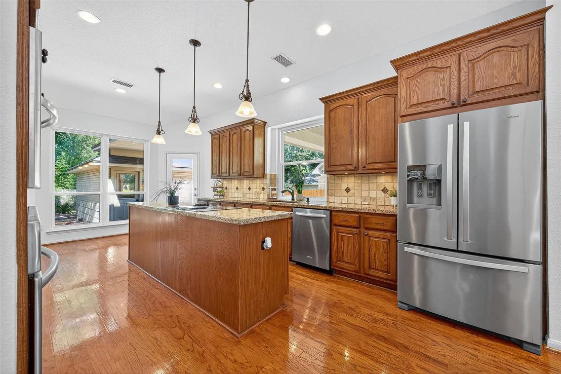 Photo of 151 W Coldbrook Circle