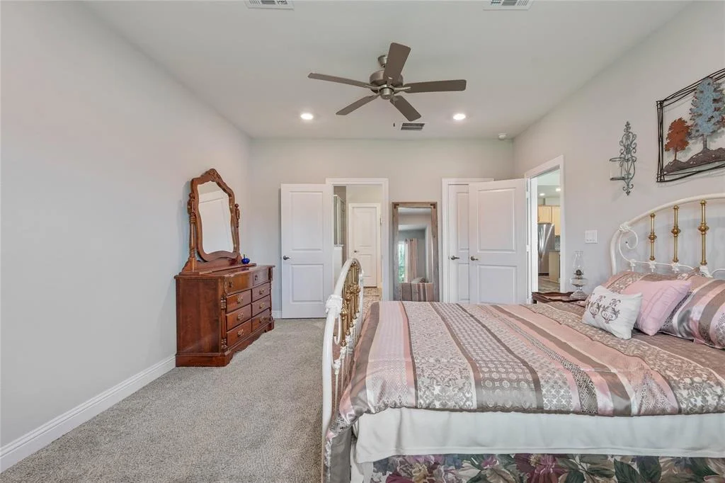 Photo of 19075 Minero Lane