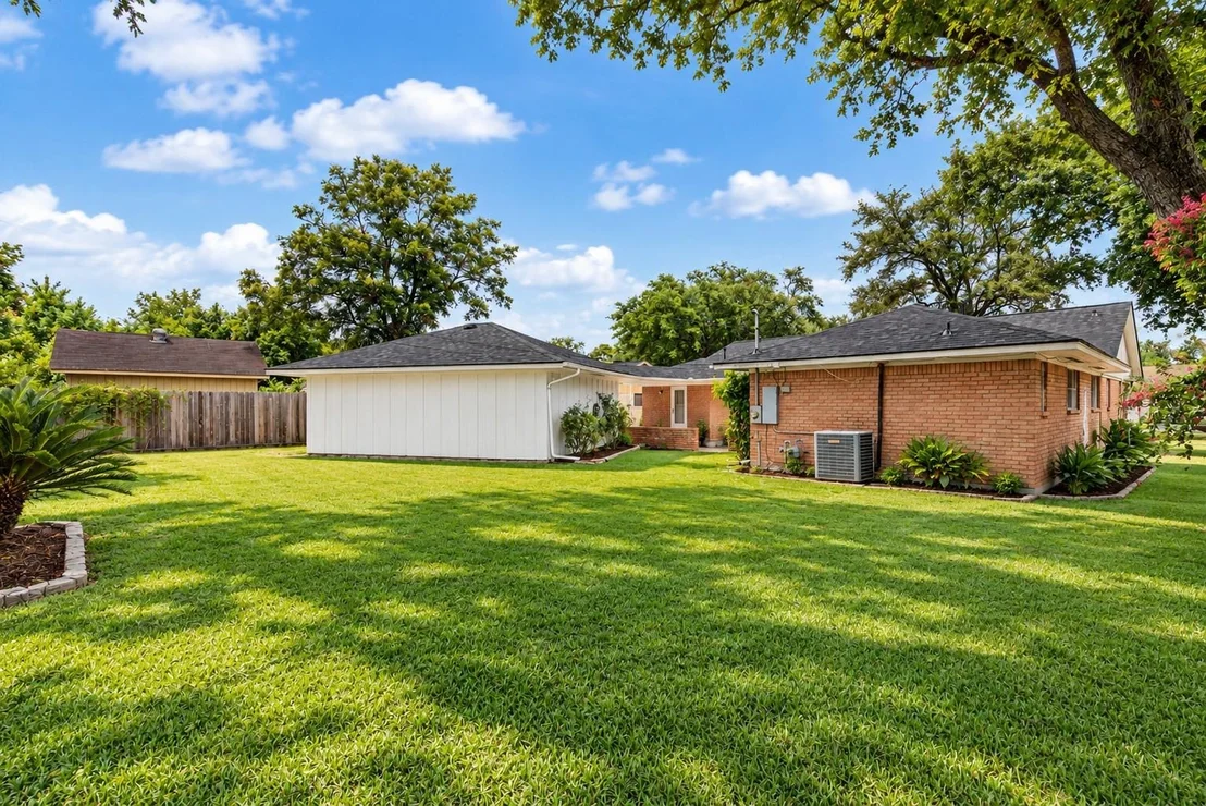 Photo of 2016 San Jacinto Drive