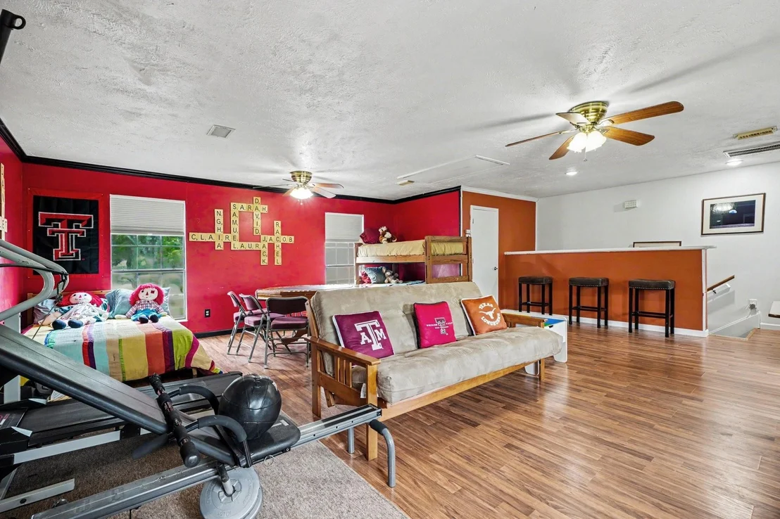 Photo of 1623 Lake Bluff Drive