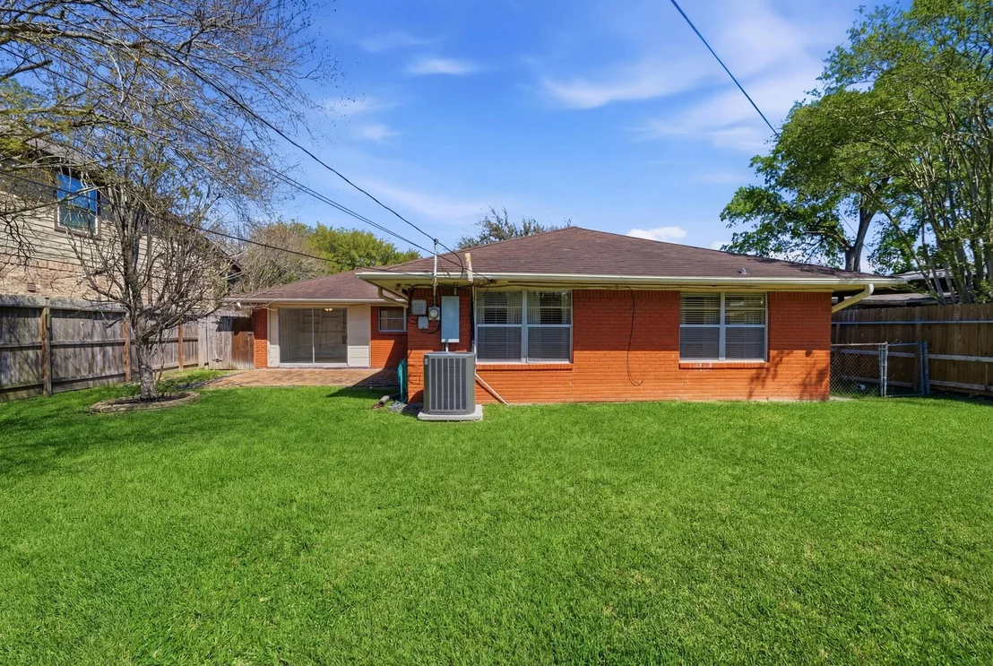 Photo of 1855 Latexo Drive